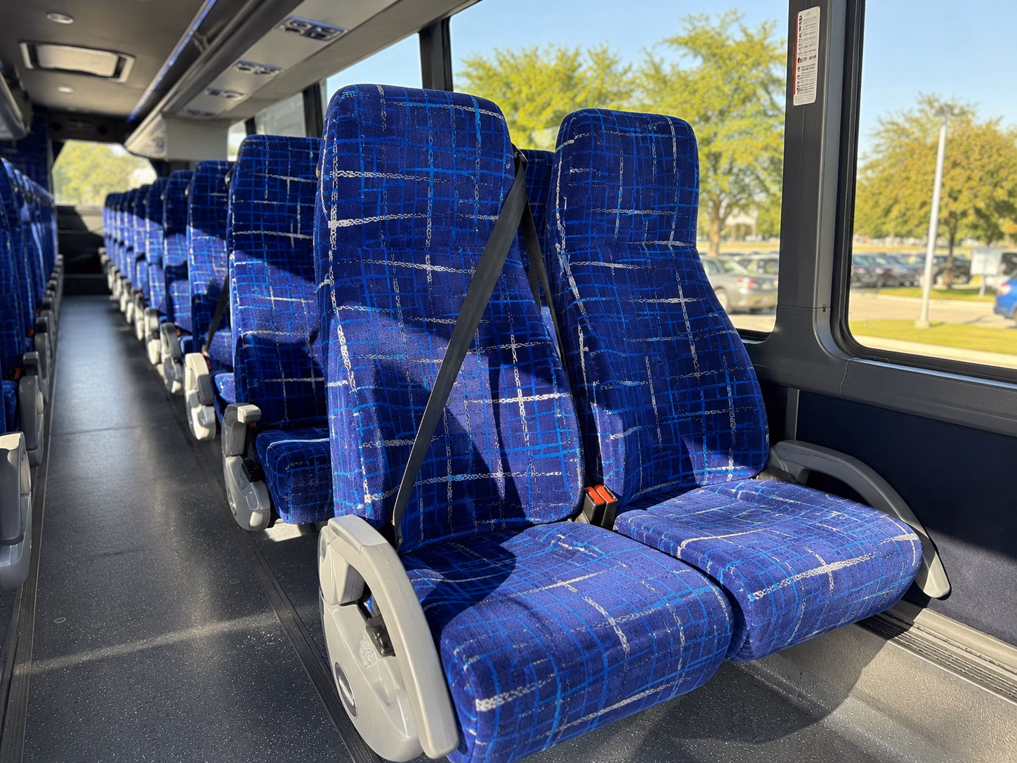 buses for outdoor and garden wedding venues around jackson