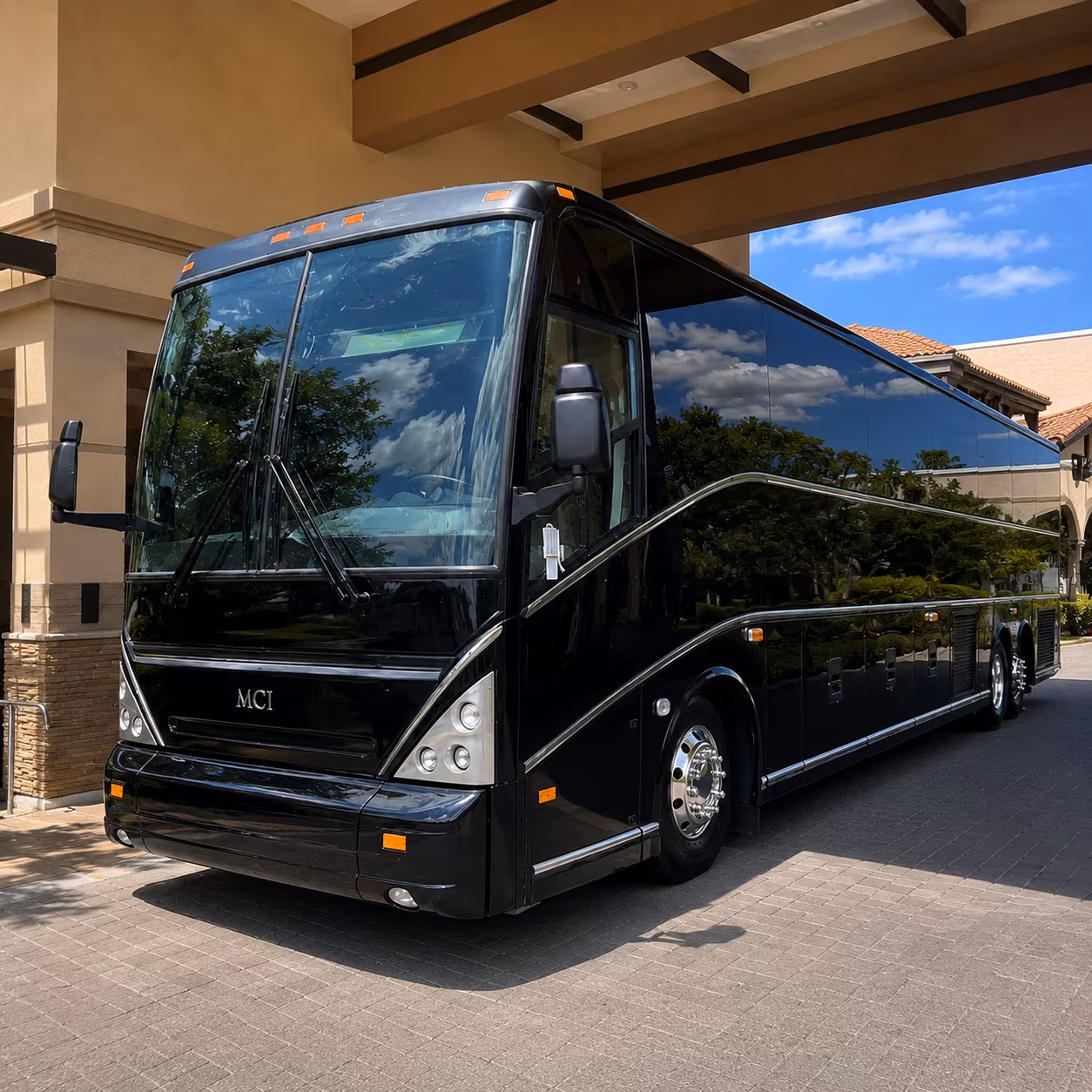 buses for pearl events and sporting events