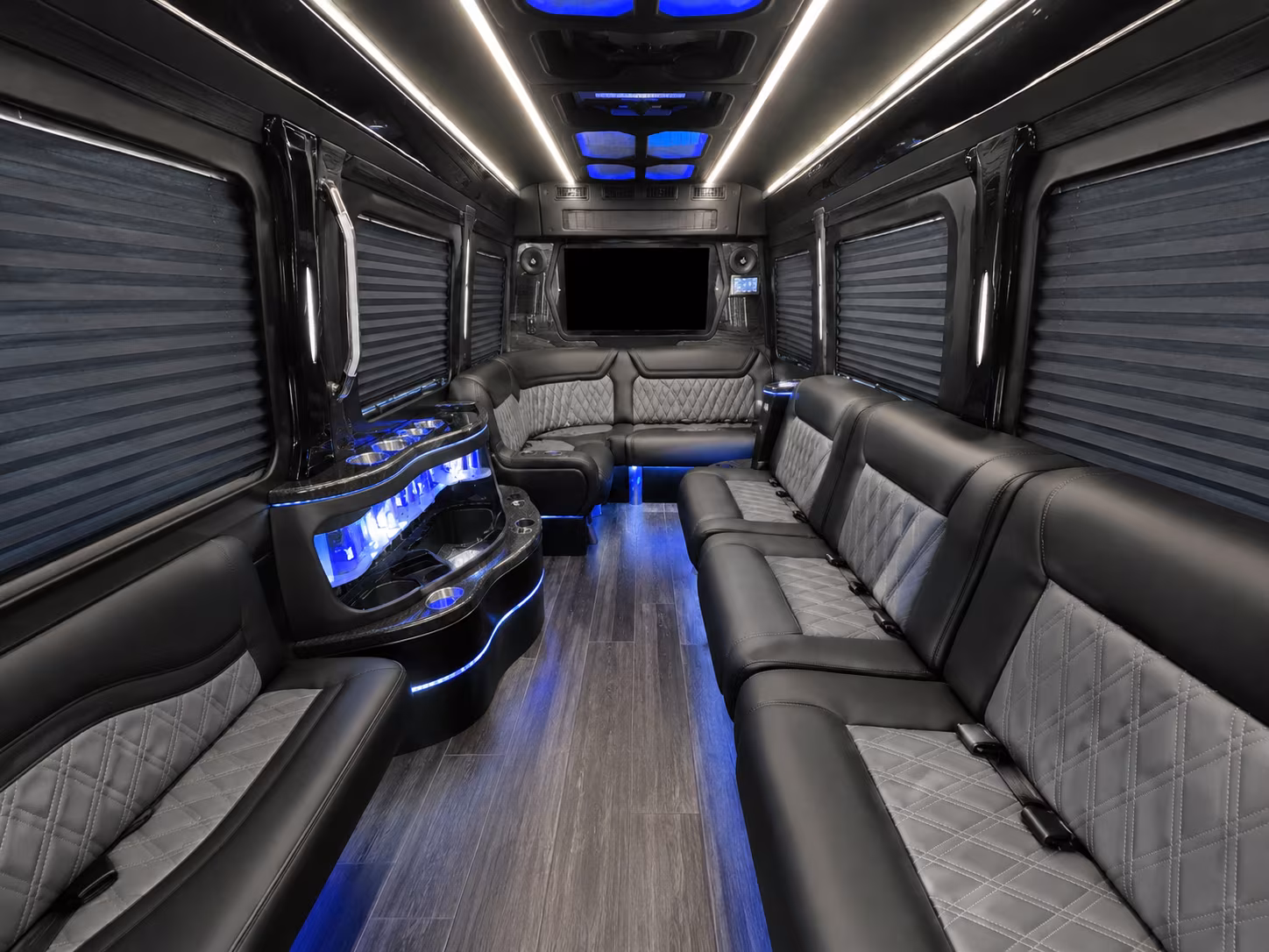 festival buses for jackson outdoor events