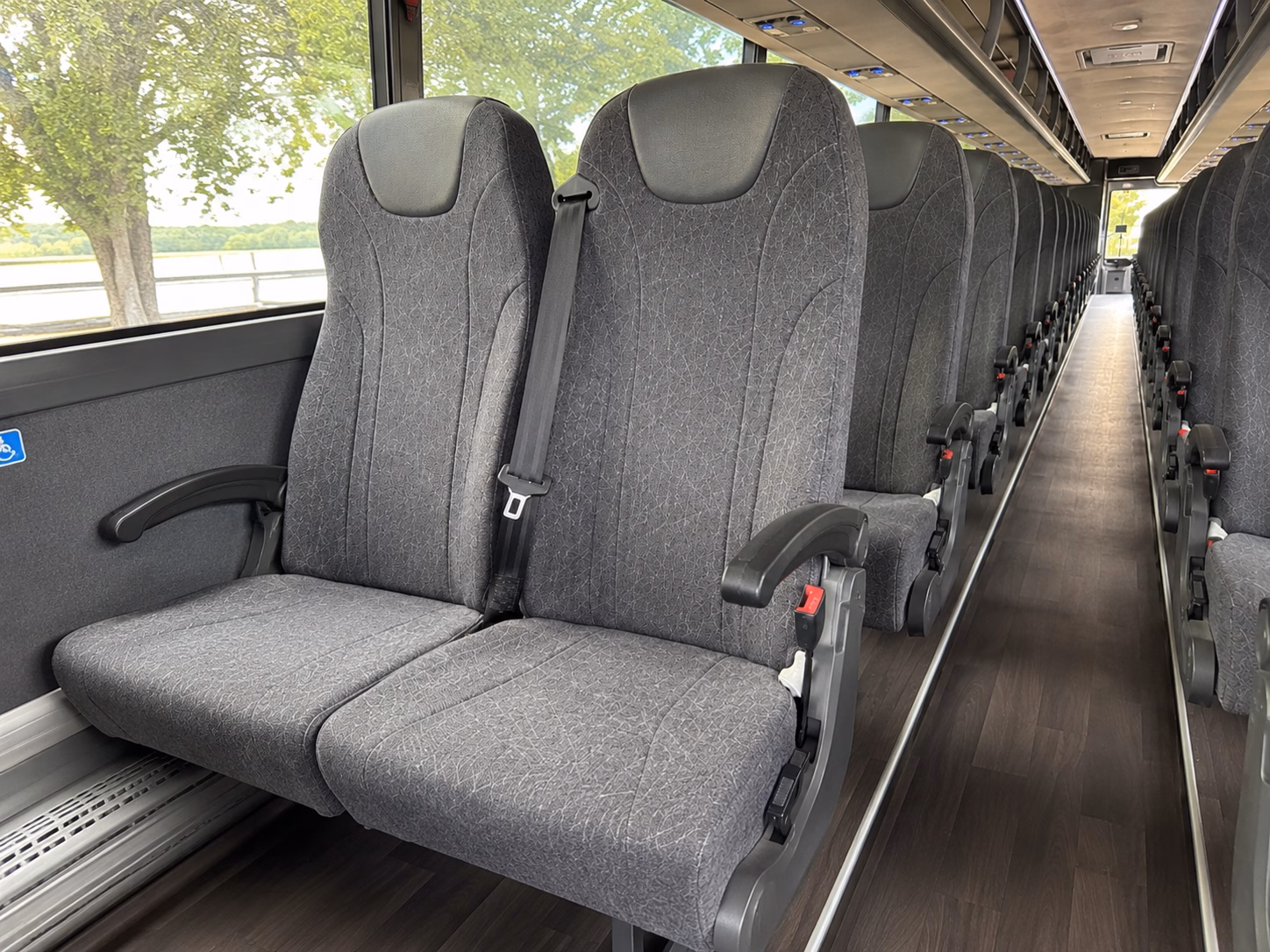 how the type of bus you choose changes the price in jackson mississippi