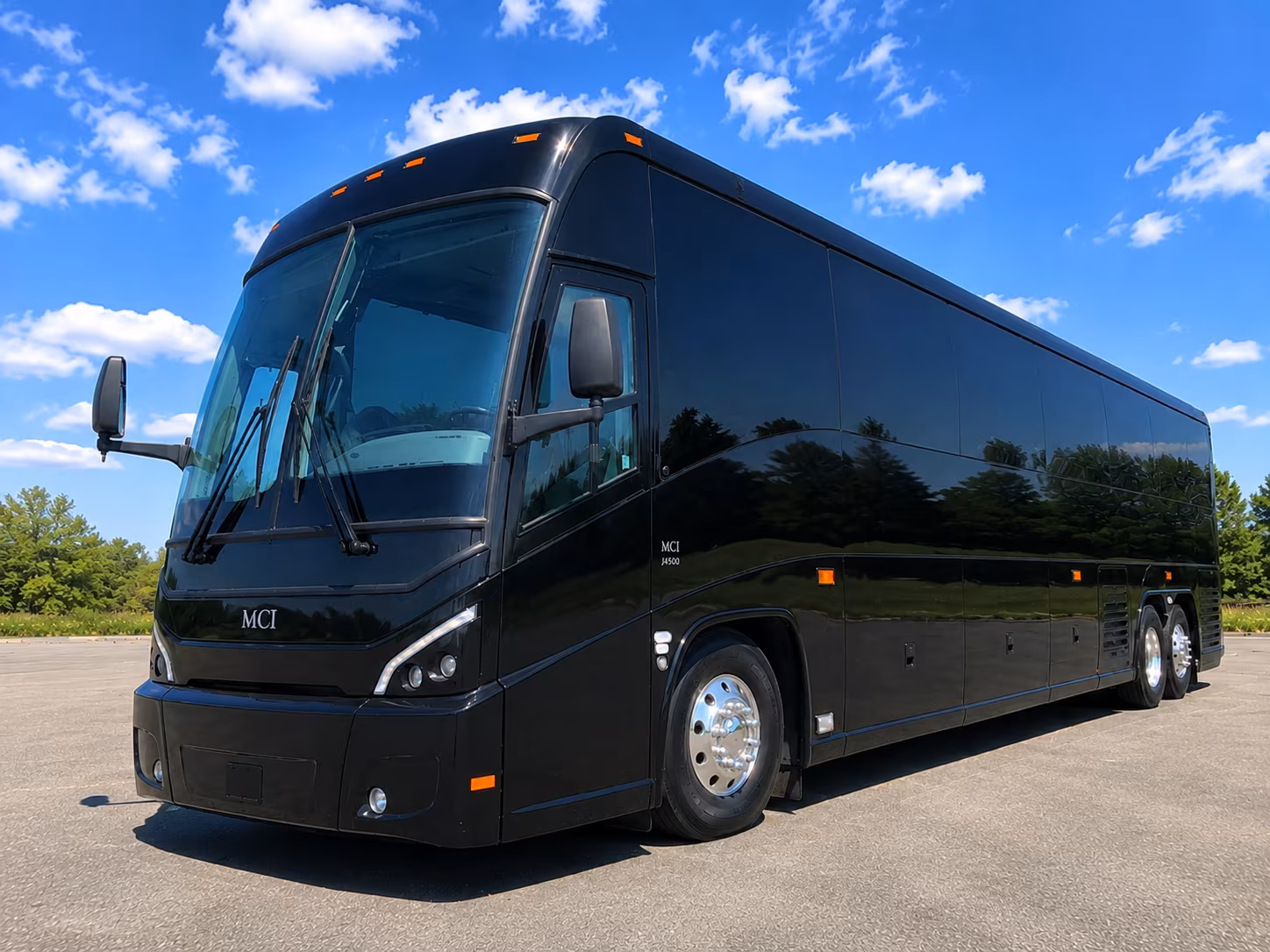 long distance buses to ole miss and mississippi state games