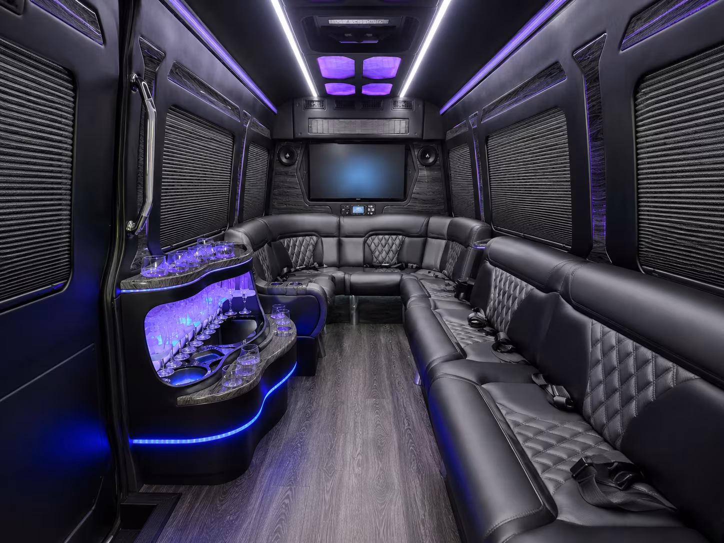 overnight bus trips from jackson to nashville and beyond