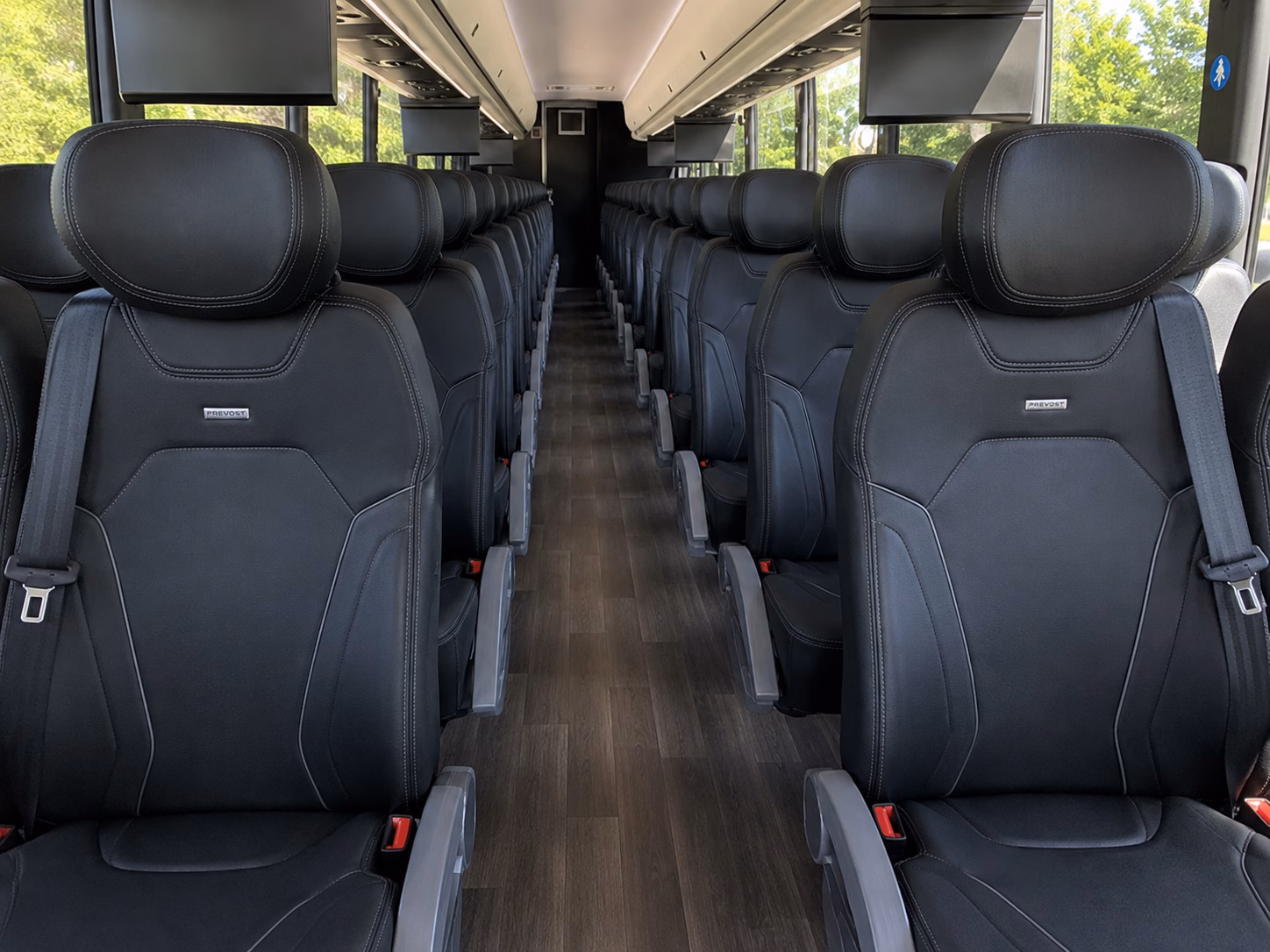 wine tour and brewery crawl buses through fondren and north jackson